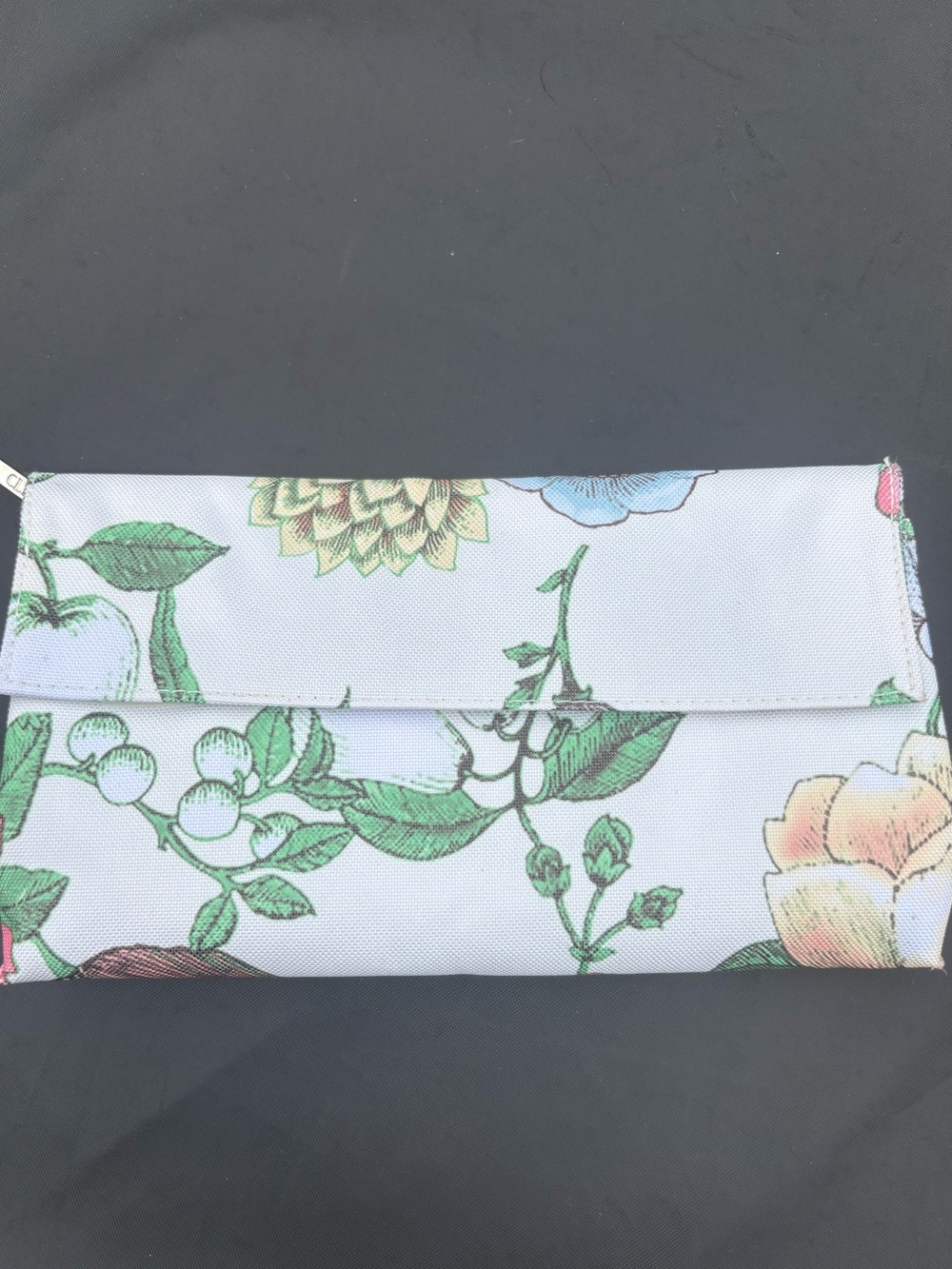 Clinique Floral & Botanical Travel Makeup Organizer Set New